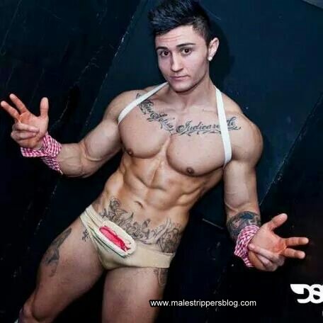 Male Stripper - Male strippers videos on straight guys naked blog